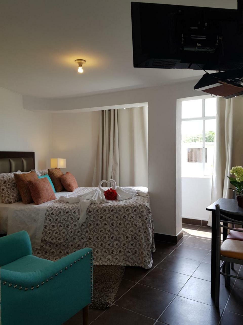 Hotel Ollanta Ика Экстерьер фото